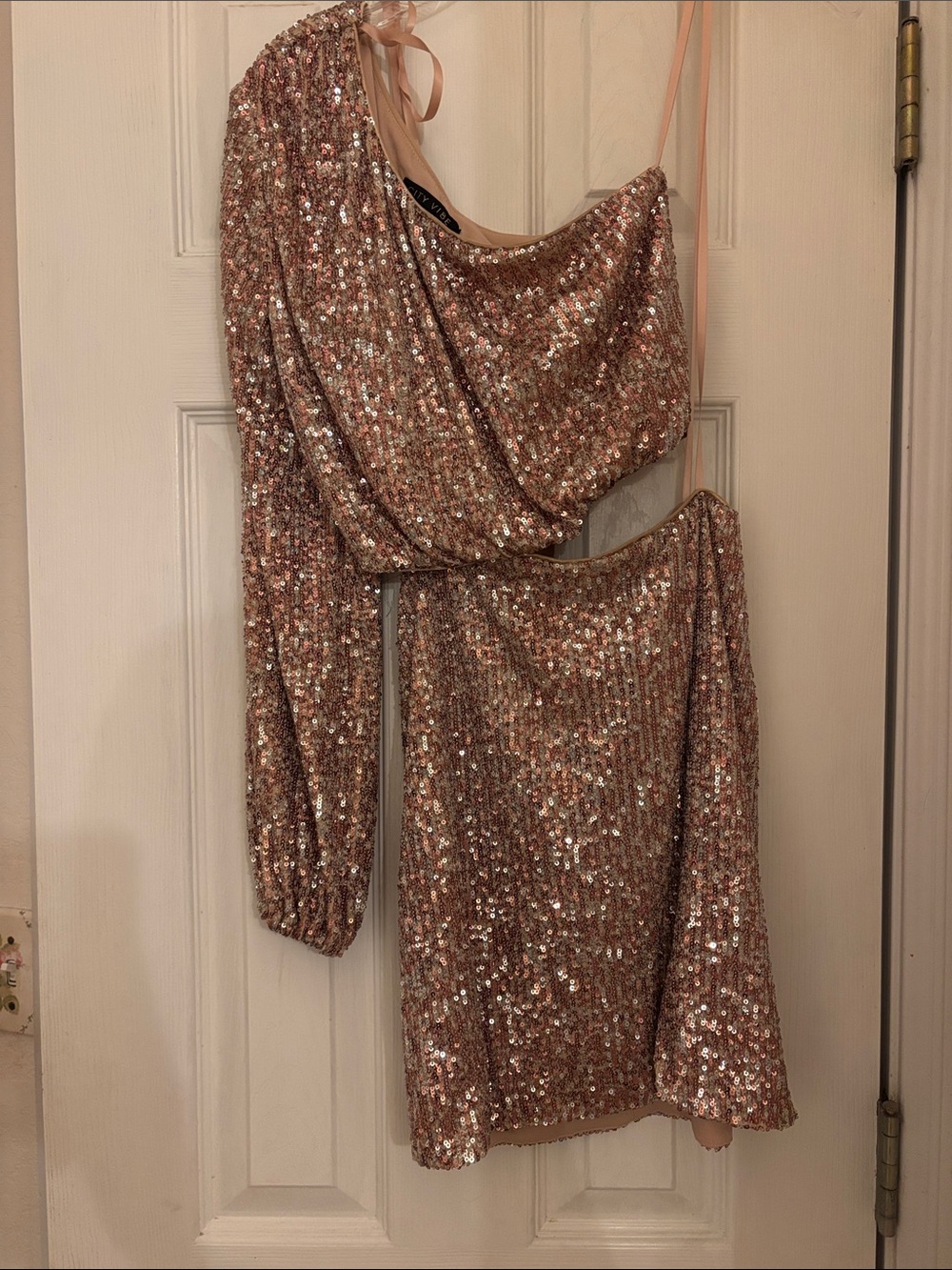 Sequin One-Shoulder Dress in Rose Gold